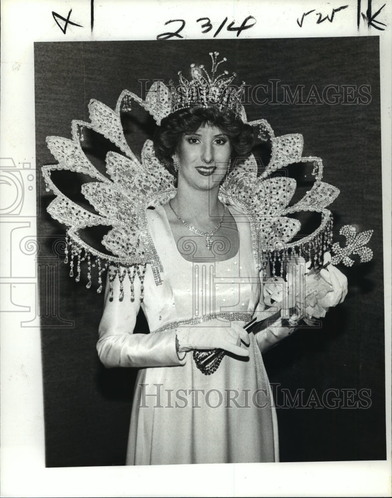 1979 Press Photo Carnival Ball-Queen Atlas X Claudia Rodick Donovan. - noca04993 - Historic Images