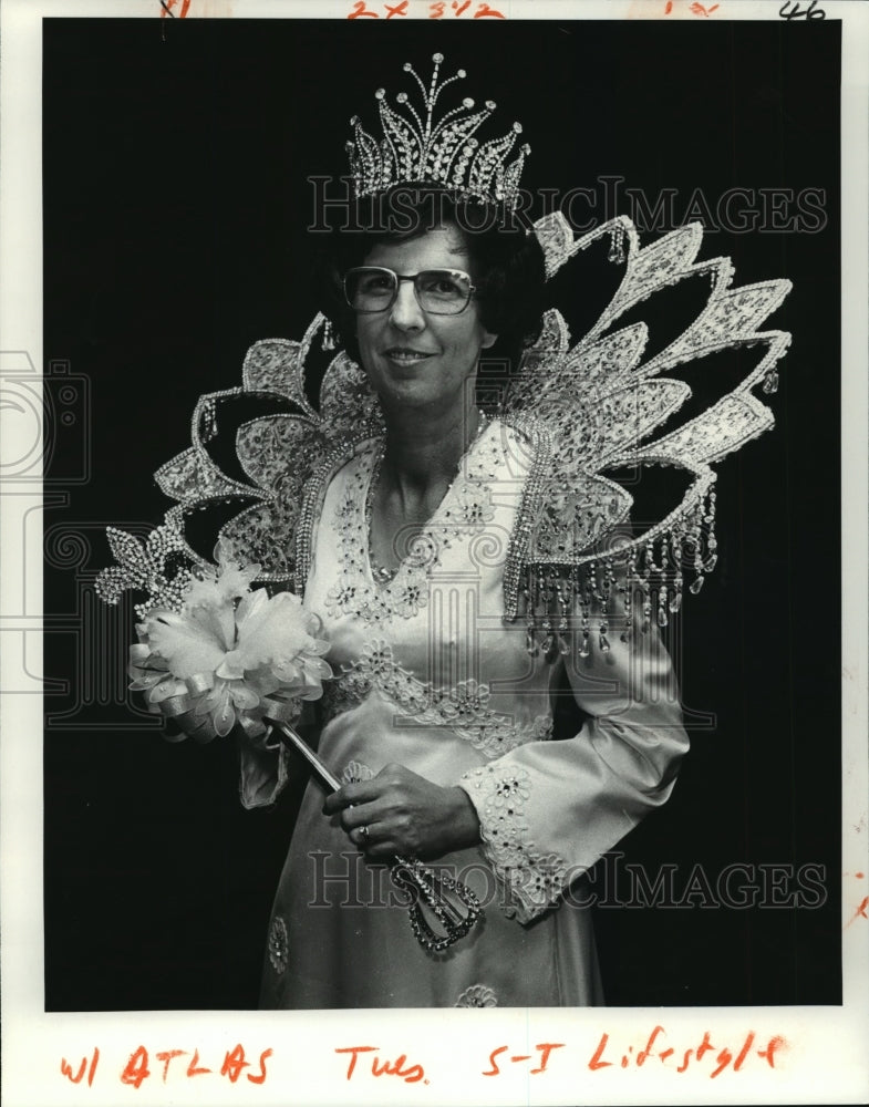 1980 Press Photo Carnival Ball- Mrs. Georgiana Balser Queen of Krewe of Atlas. - Historic Images