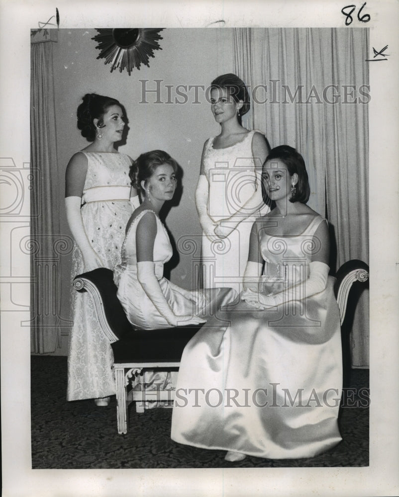 1969 Carnival Ball - Historic Images