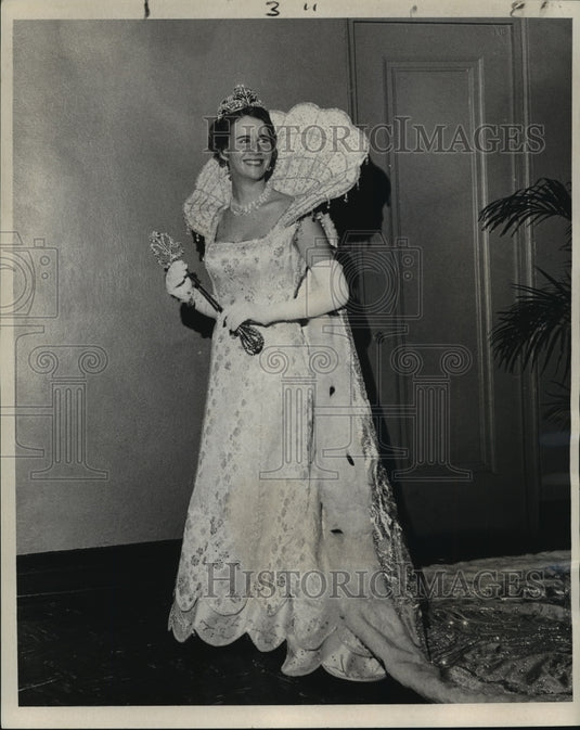 1973 Carnival Ball - Historic Images
