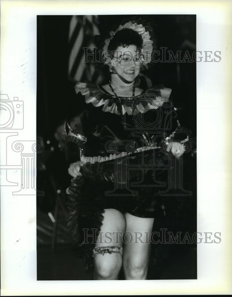 1995 Carnival Ball - Historic Images