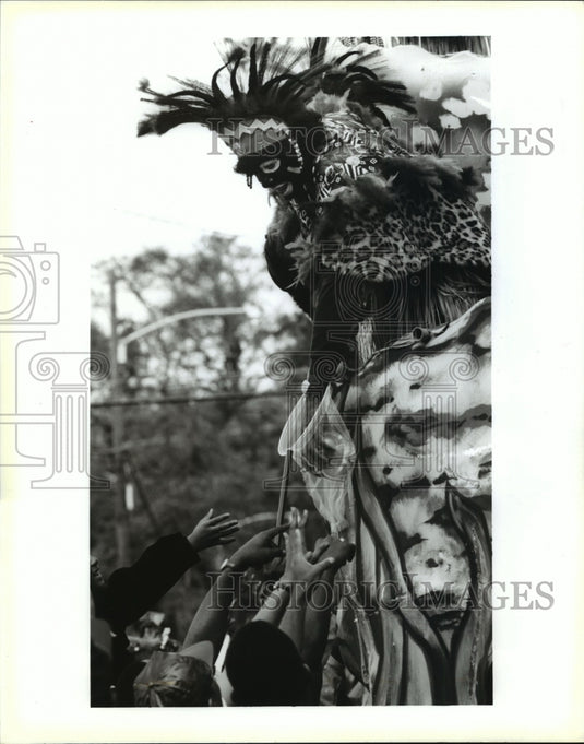 1996 Carnival Parade - Historic Images