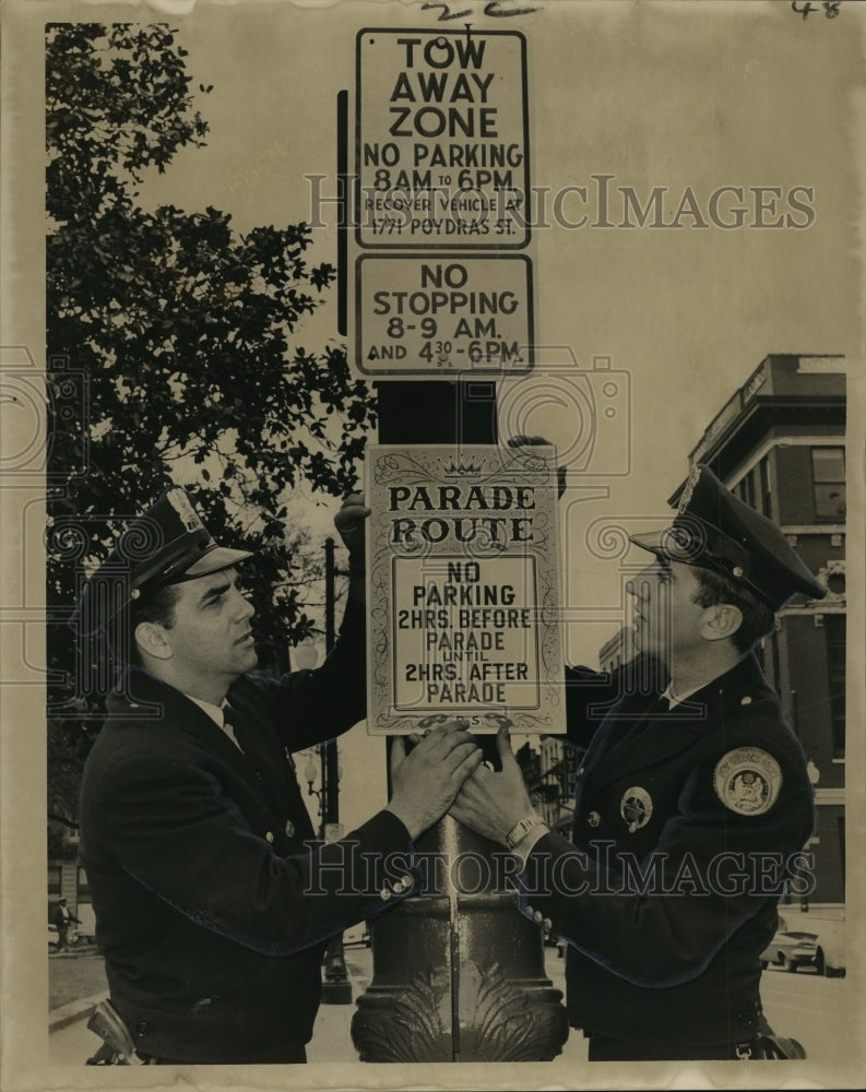 1962 Carnival Parade - Historic Images