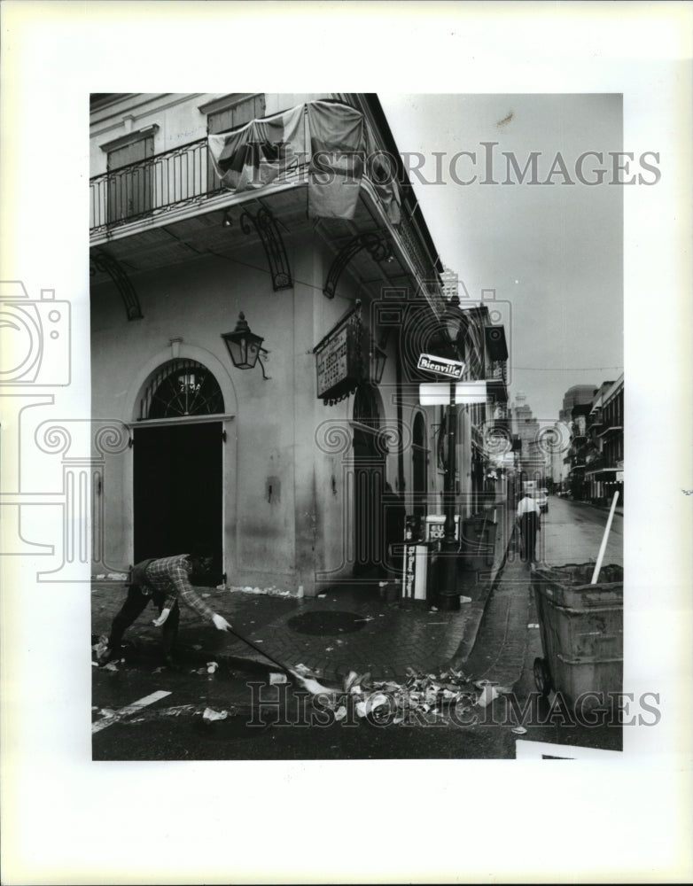 1994 Leroy Crawford Cleaning Up French Quarter From Mardi Gras - Historic Images