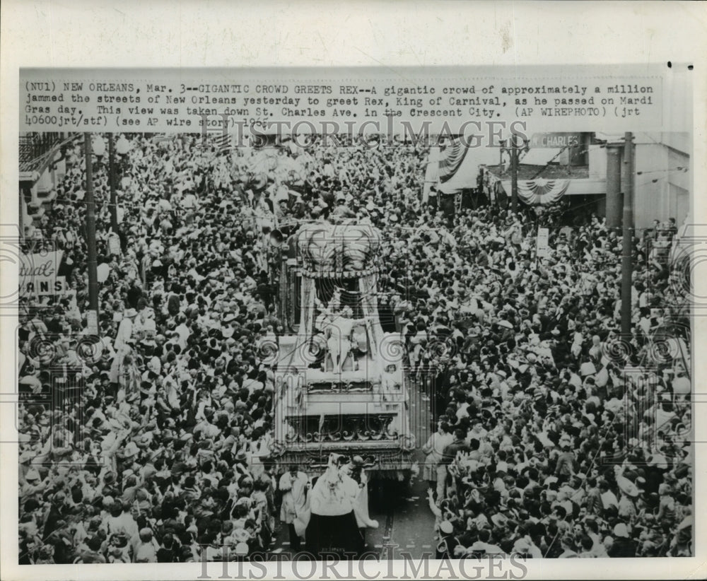 1965 Carnival Parade - Historic Images