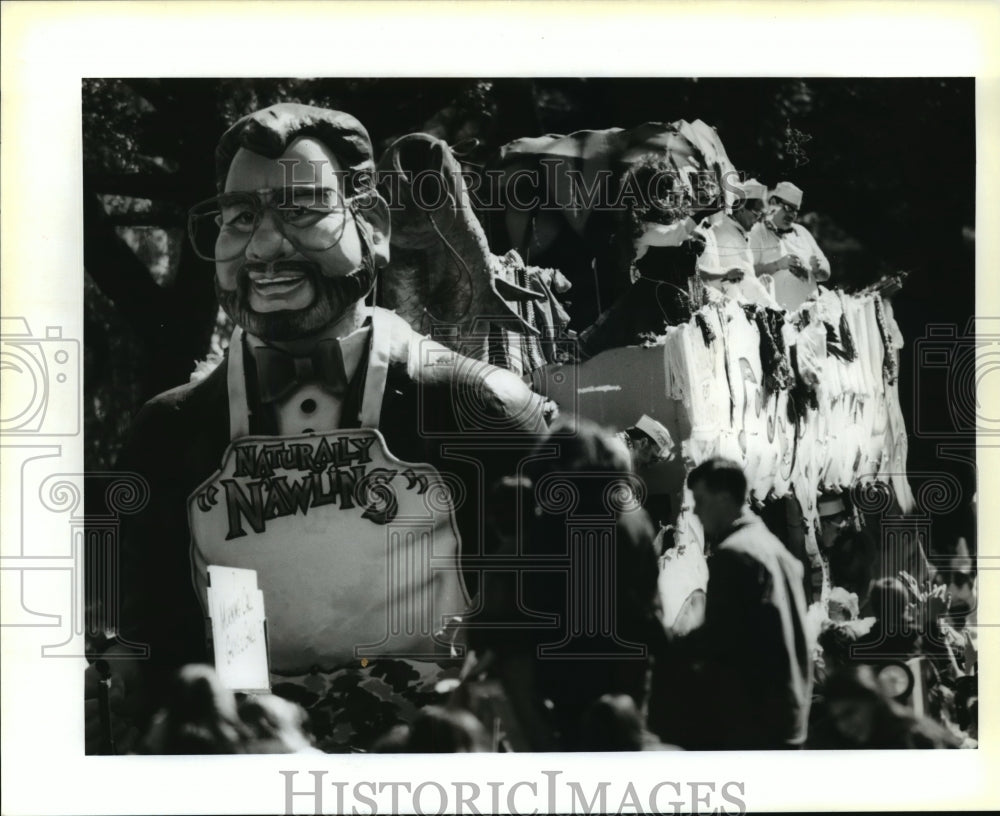 1996 Carnival Parade - Historic Images