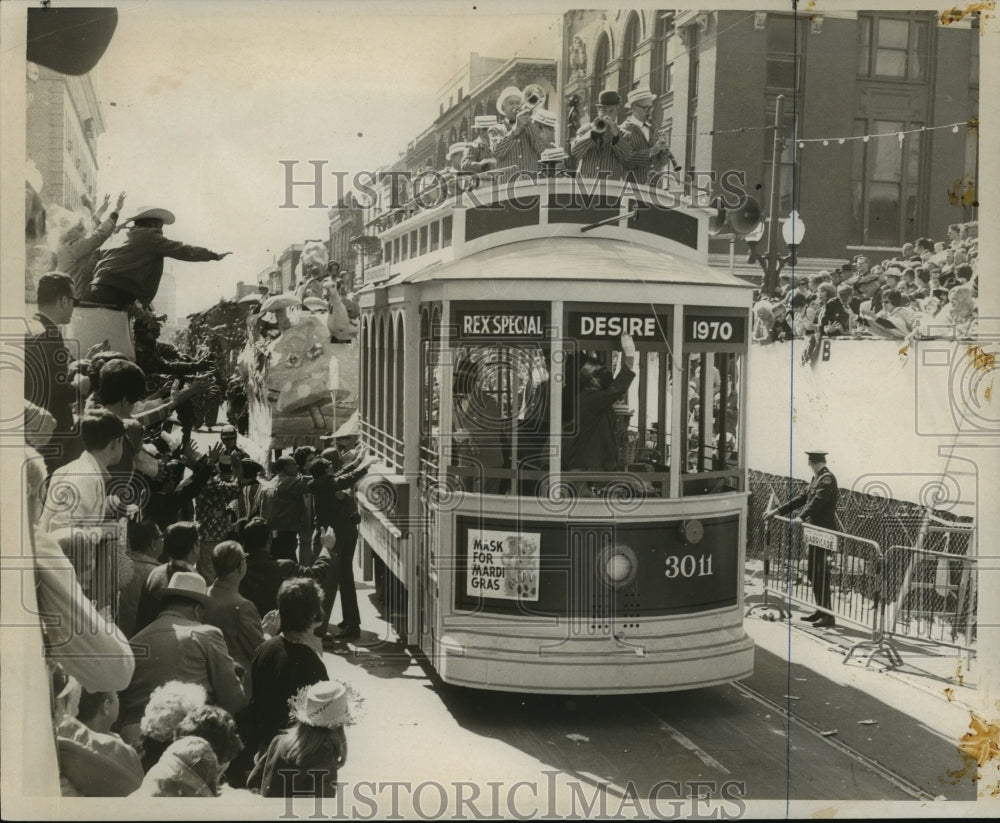 1970 Trolley Bus in Krewe of Rex Parade Welcomed by Carnival Crowd - Historic Images