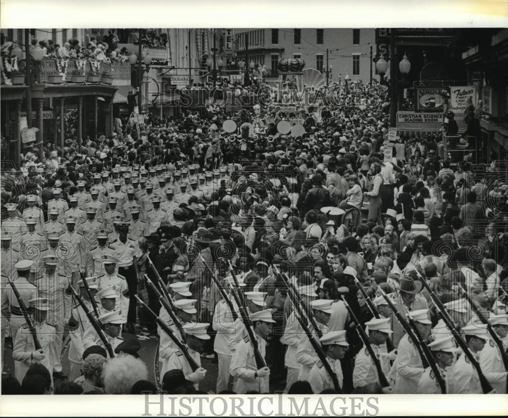 1981 Carnival Parade - Historic Images