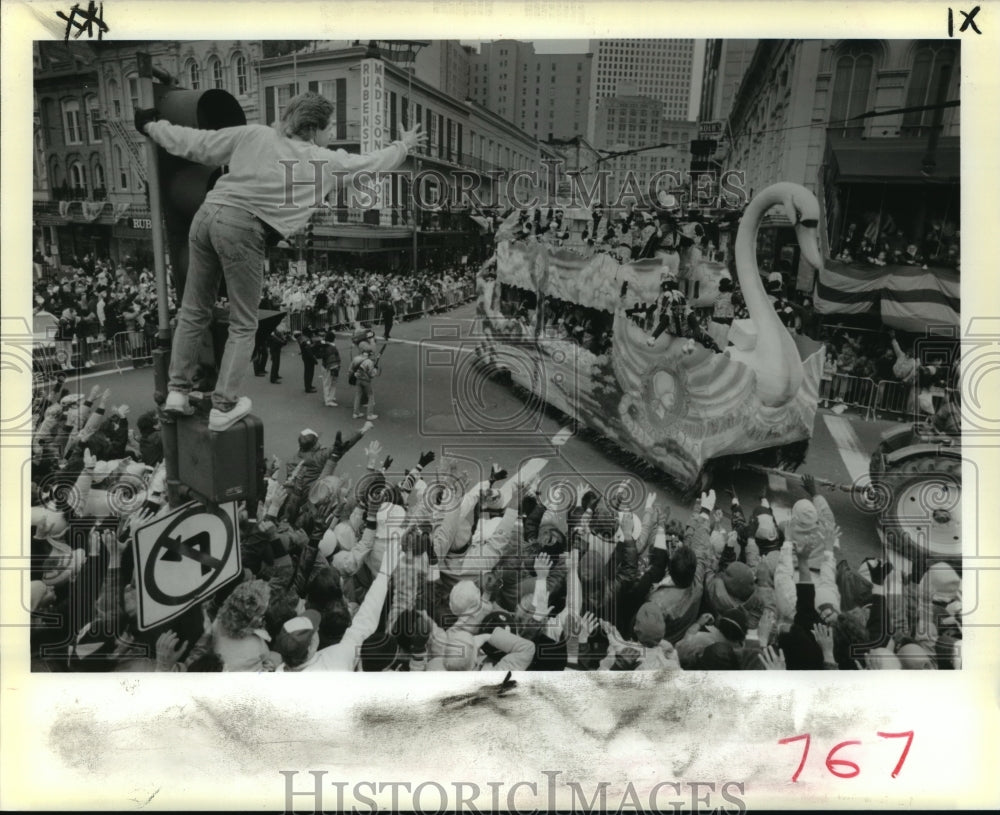 1989 Carnival Zulu Parade - Historic Images