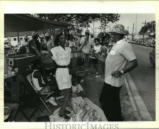 1989 Donna Christopher & Paul Lewis at Carnival Zulu Headquarters - Historic Images