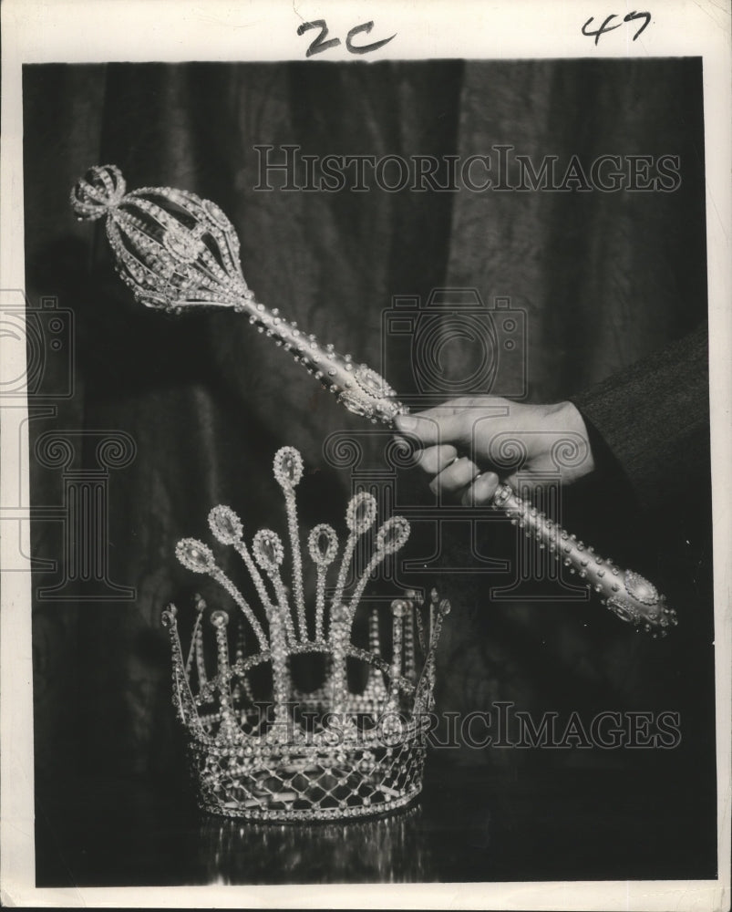 1947 Carnival Ball  - Historic Images