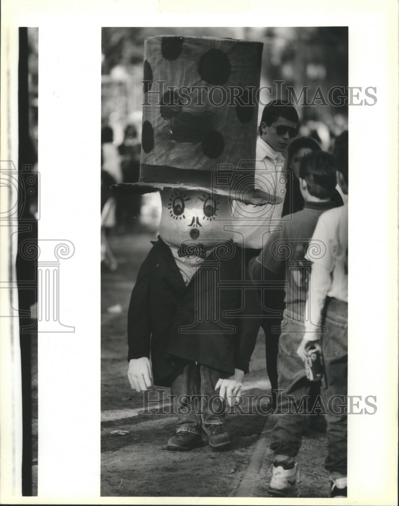 1990 Carnival Maskers - Historic Images