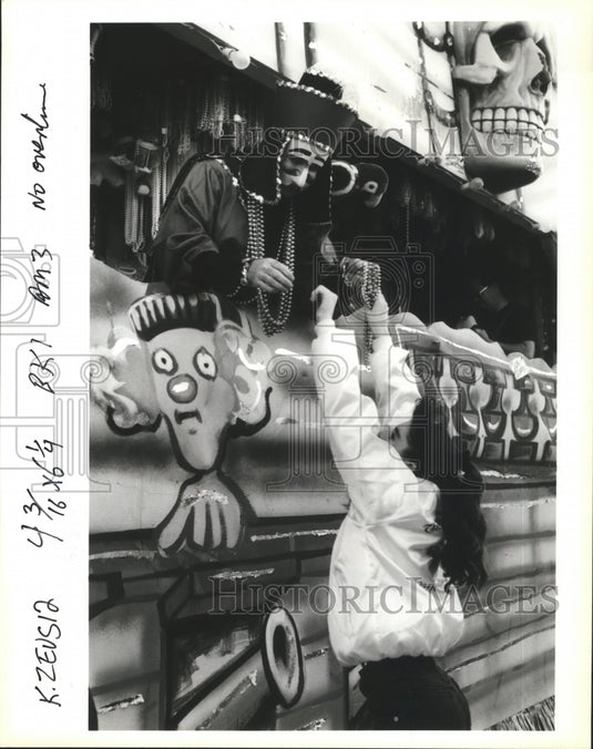 1991 Carnival Parade - Historic Images