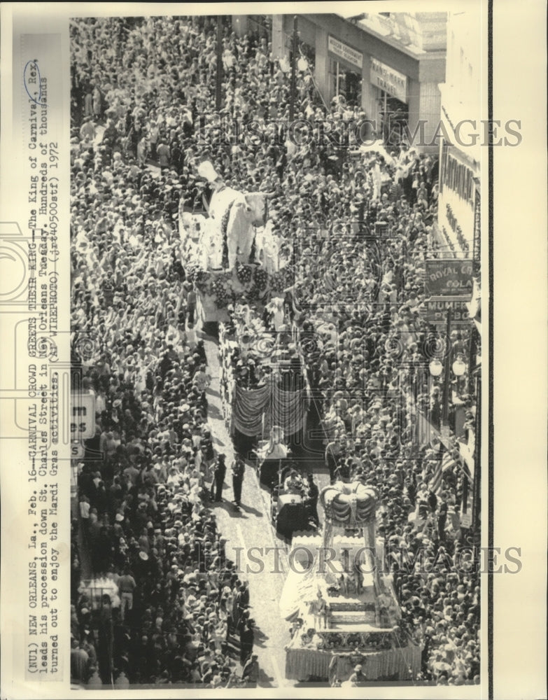 1972 Carnival Parade - Historic Images