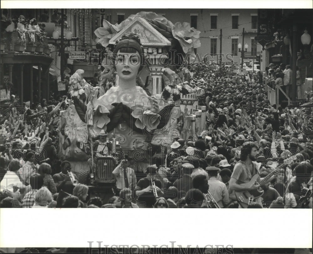 1988 Carnival Parade - Historic Images