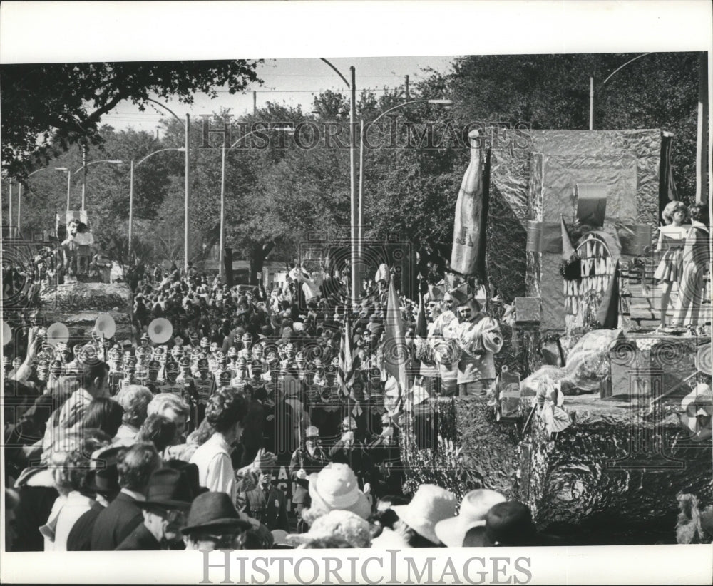 Carnival Parade - Historic Images