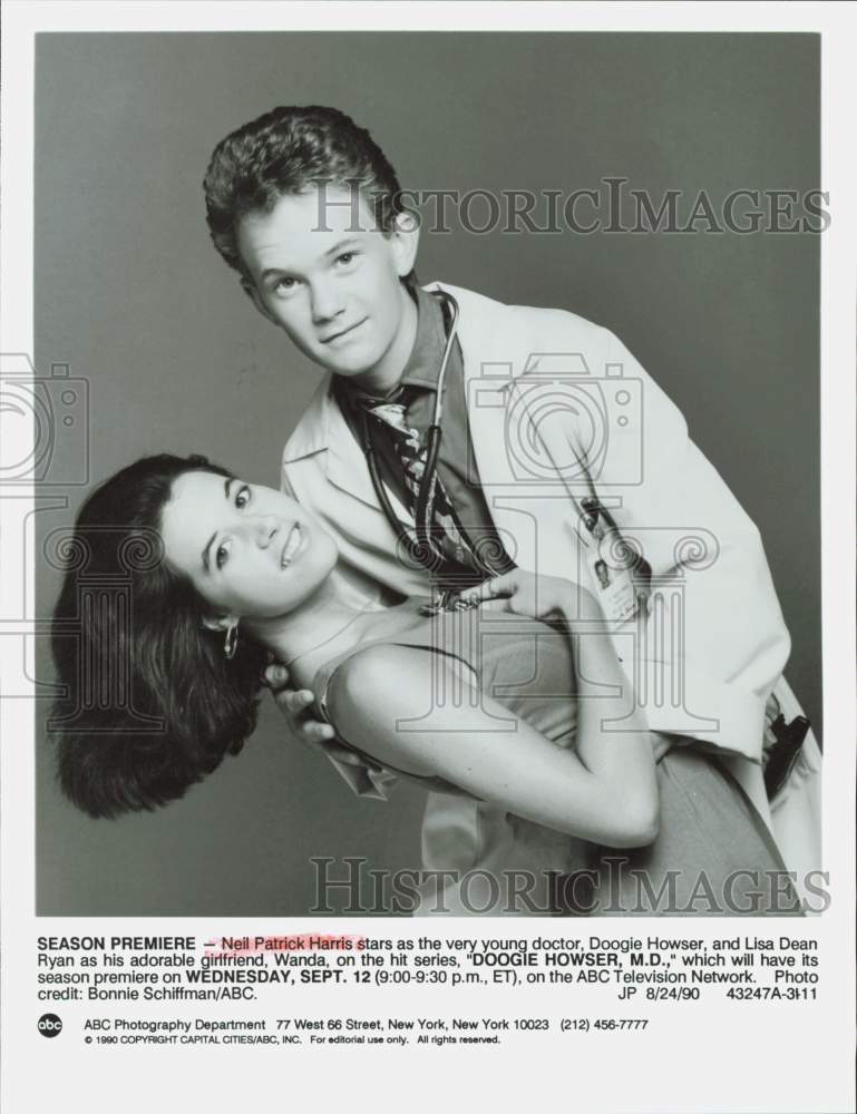 1990 Press Photo Neil Patrick Harris and Lisa Dean Ryan on "Doogie Howser, M.D."- Historic Images