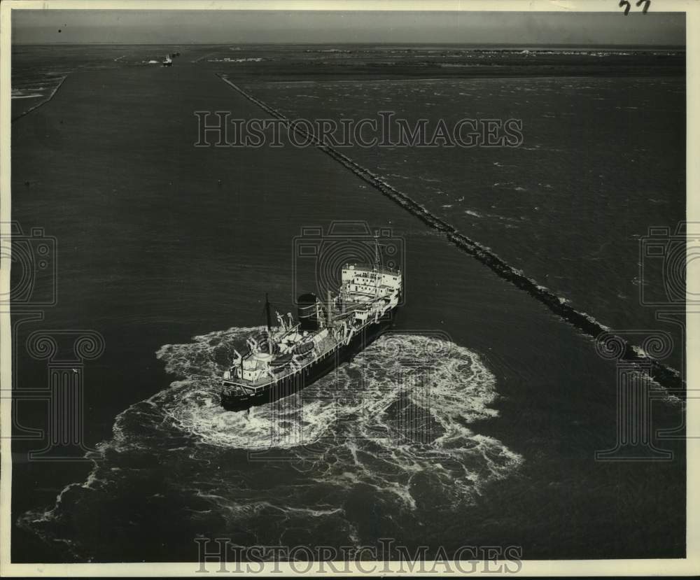 1959 Press Photo Aerial View-US Army Corps of Engineers dredger Langfitt at work - Historic Images