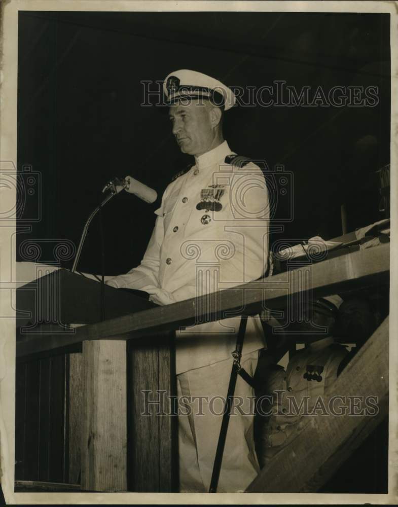 1966 Captain Erman O. Proctor stands at podium-Historic Images