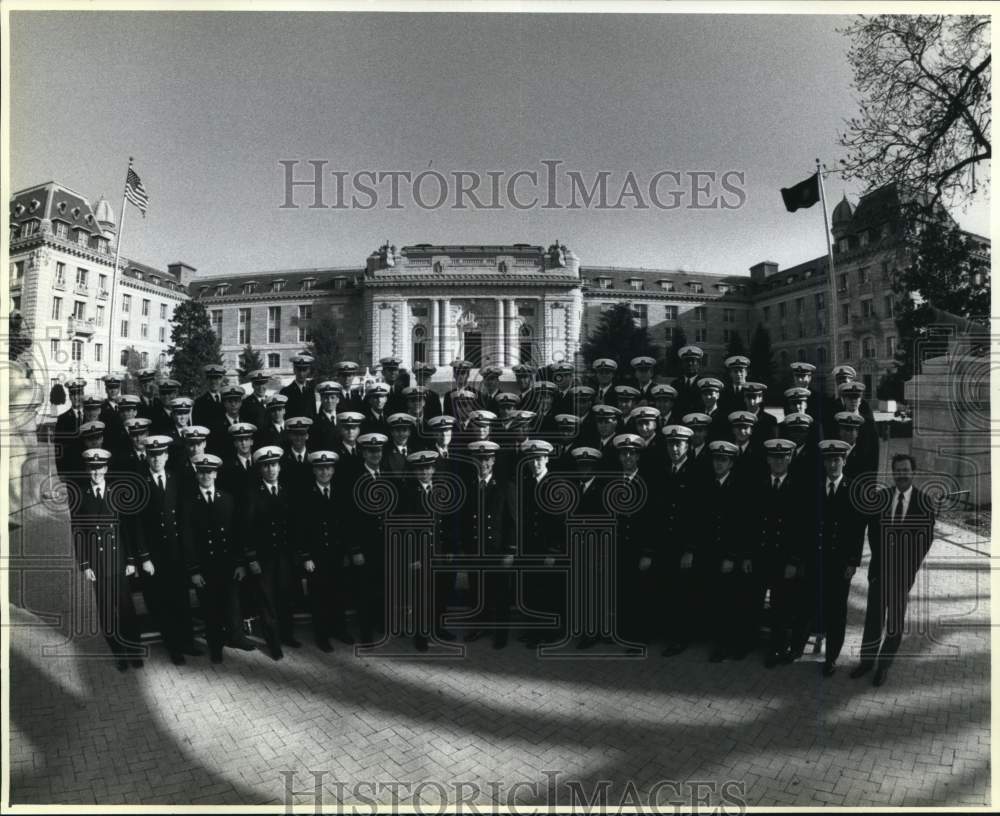 1986 Press Photo U.S. Naval Academy Glee Club, Annapolis, Maryland - nom15248 - Historic Images