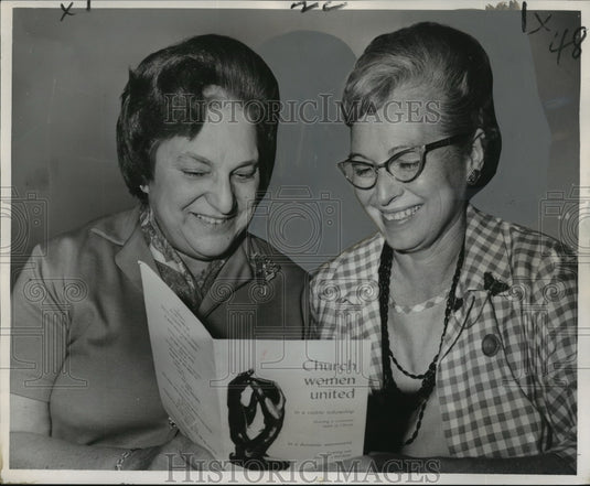 1967 Mrs. Bowens & Mrs. Manis of United Church Women of Louisiana-Historic Images