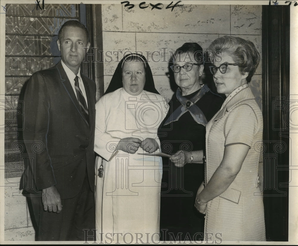 1969 Press Photo Panel on Modern Problems, Women of the Church, Presbyterian - Historic Images