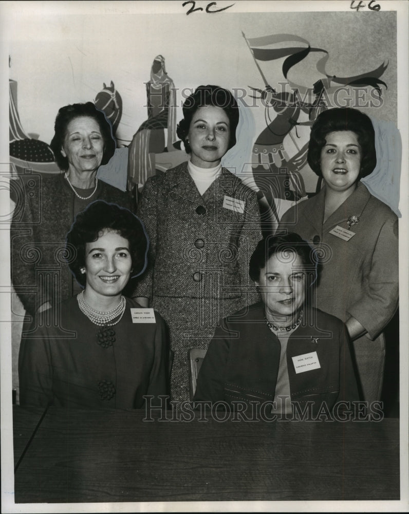 1963 Press Photo Desk &amp; Derrick Club Officers elected to New Orleans chapter-Historic Images