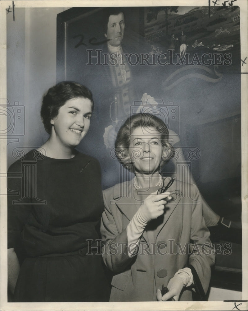 1963 Miss Jane Cayford, Mrs. Craford H. Ellis, tour Delgado Museum - Historic Images