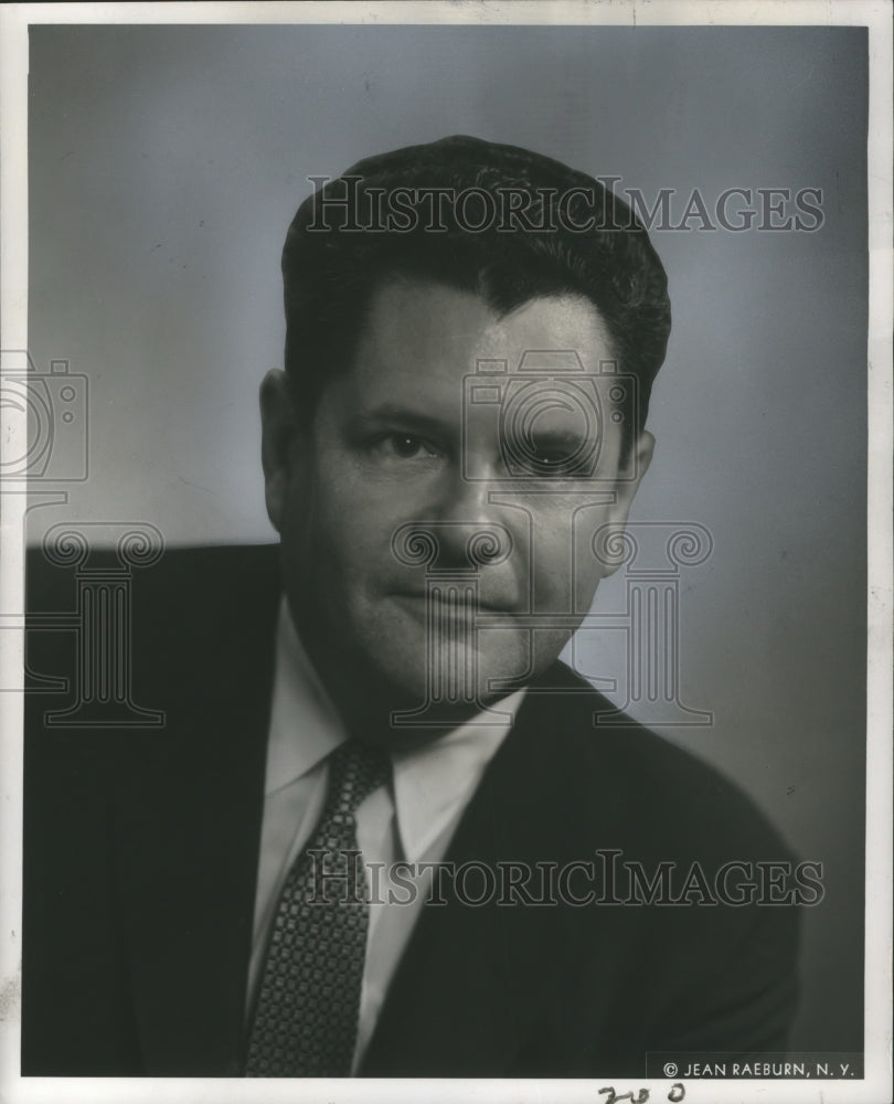 1960 Press Photo John C. Carrington, vice president of Freeport Sulphur Company-Historic Images