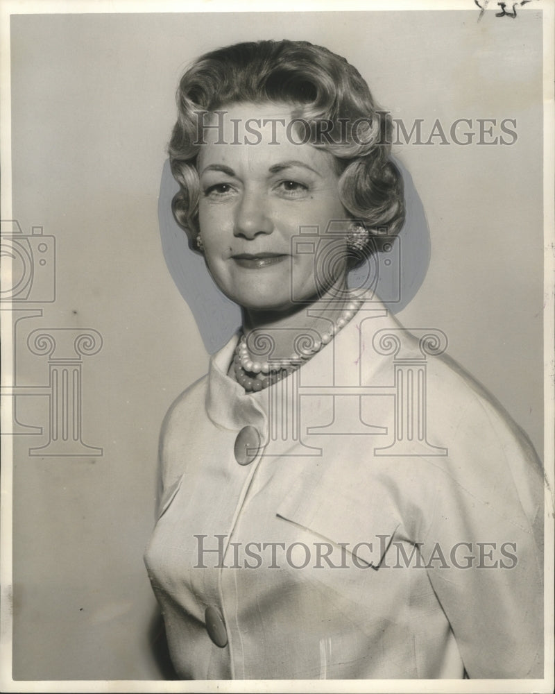 1961 Press Photo Mrs. Fred Cassibry, president of Oak View Garden Club- Historic Images