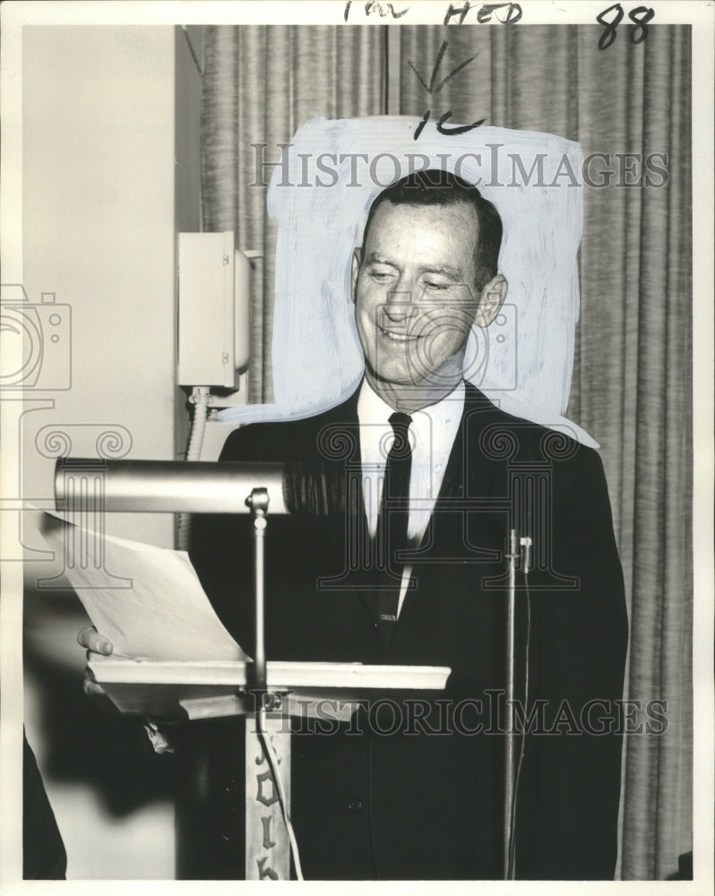 1964 Press Photo Frank Burke, chairman of New Orleans American Welding Society-Historic Images