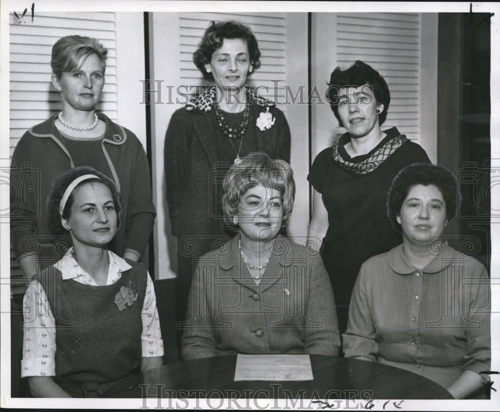 1966 New officers of La Louisiane Republican Women&#39;s Club-Historic Images