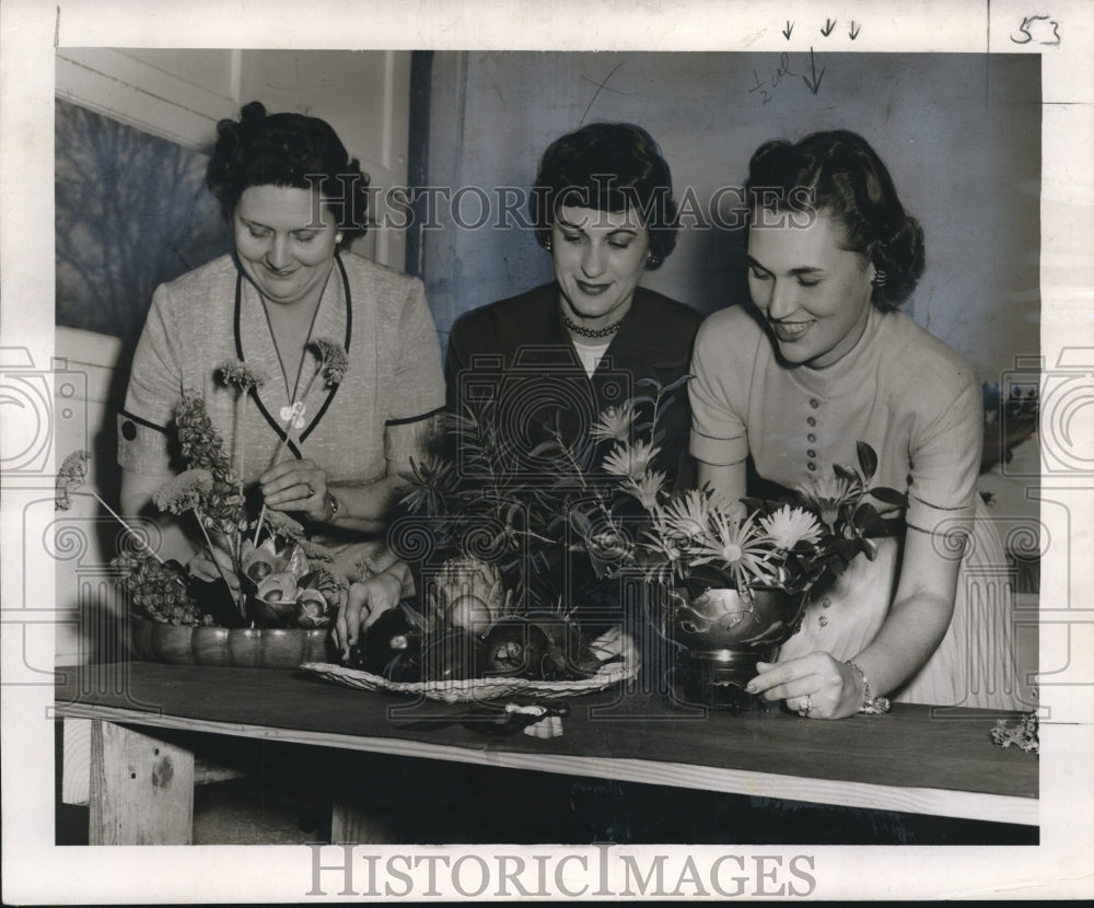 1953 Winners of the Metairie Garden Guild Flower Show - Historic Images