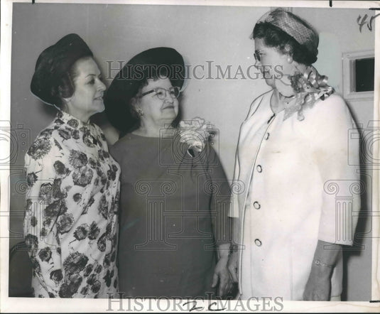 1968 Press Photo Mrs.Anna Christenberry, fellow Women's Club Federation officers - Historic Images
