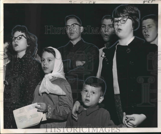 1960 Press Photo Christian Youth Caroling Festival of New Orleans Church Groups - Historic Images