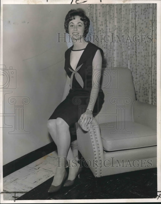 1963 Marcelene A. Coates, crowned "Miss Transportation" - Historic Images