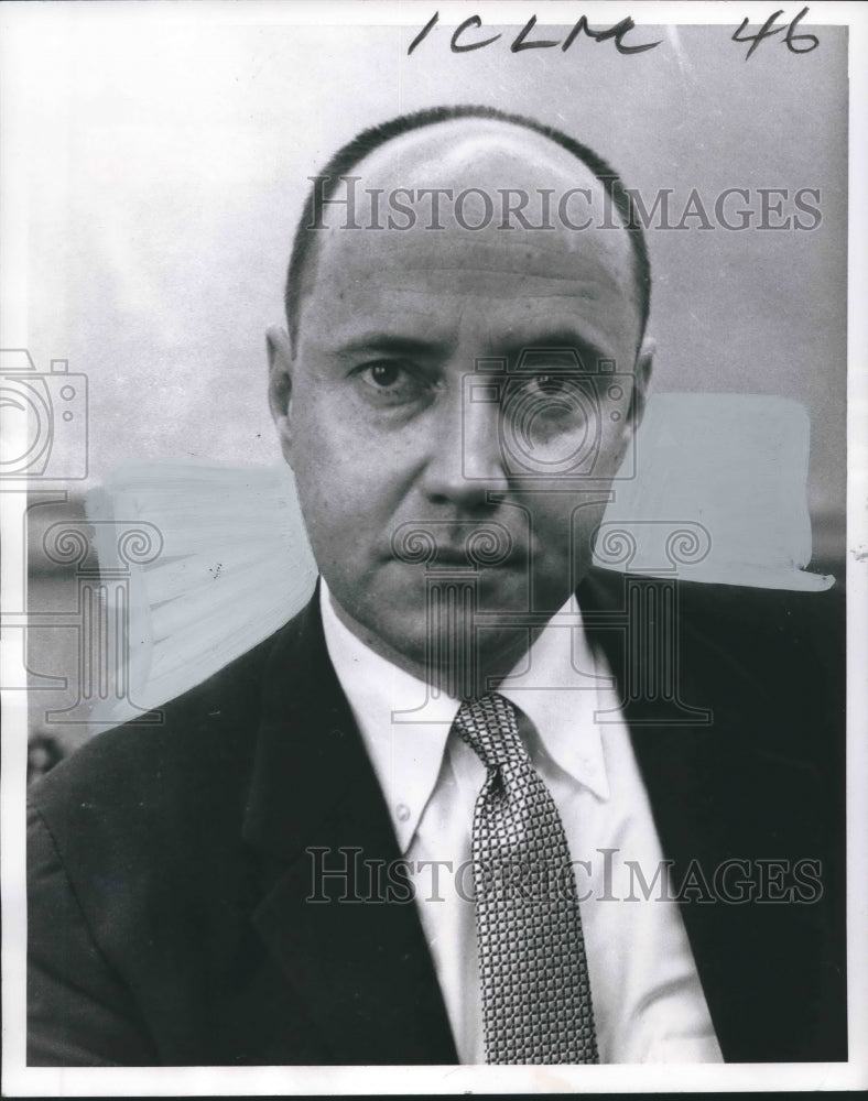 1967 John L. Cobbs, Editor of &quot;Business Week&quot; - Historic Images