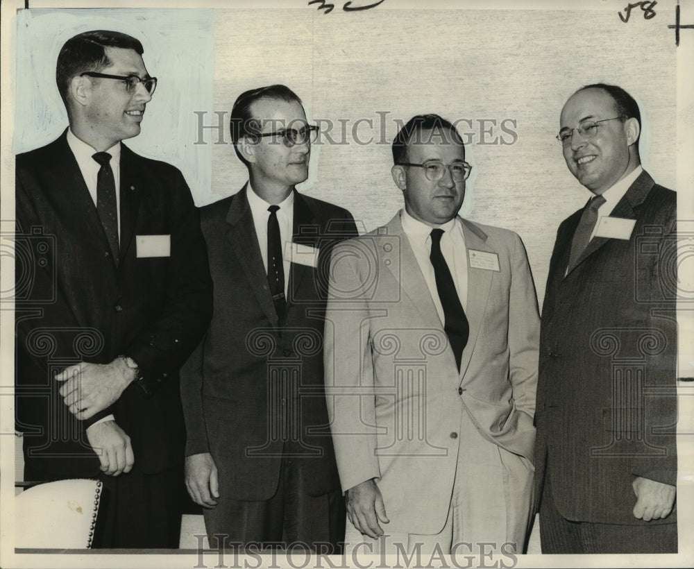 1961 Press Photo American Institute, Electrical Engineers Members at Jung Hotel-Historic Images