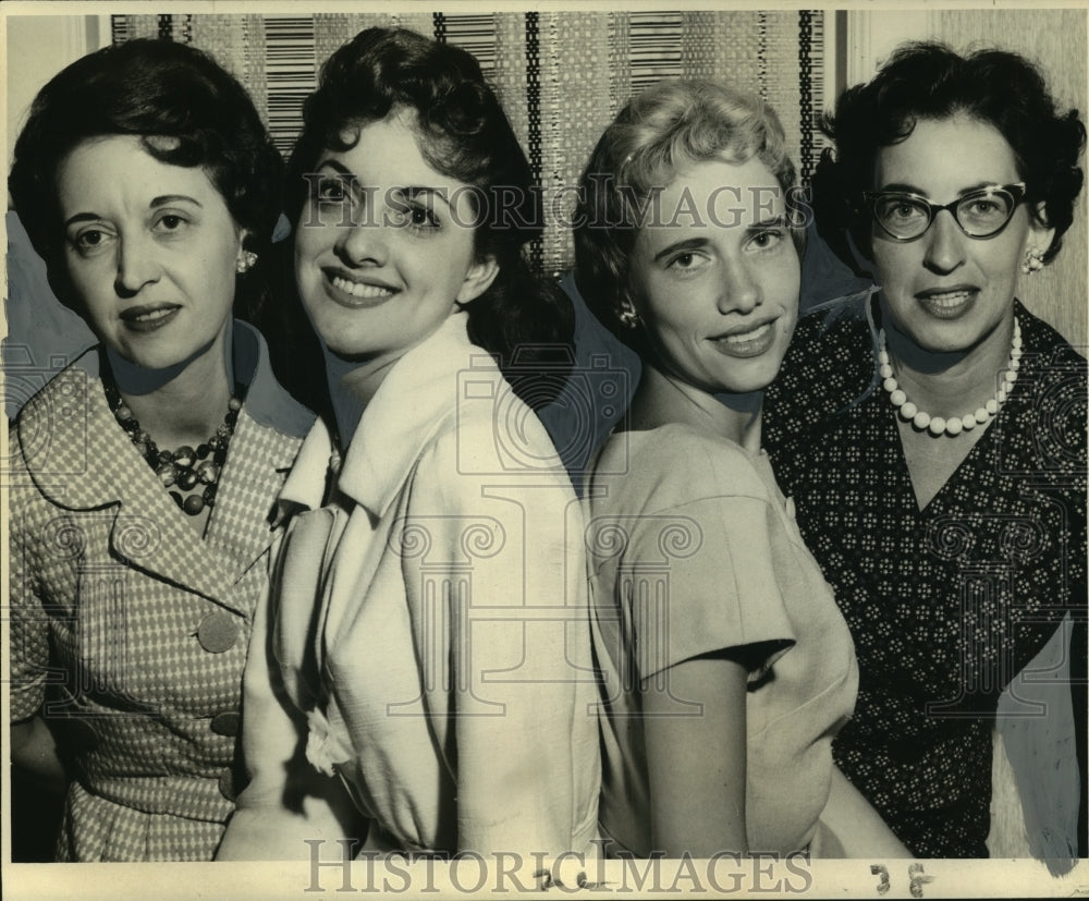 1959 Four Finalists in Miss Oil Centennial contest, New Orleans - Historic Images