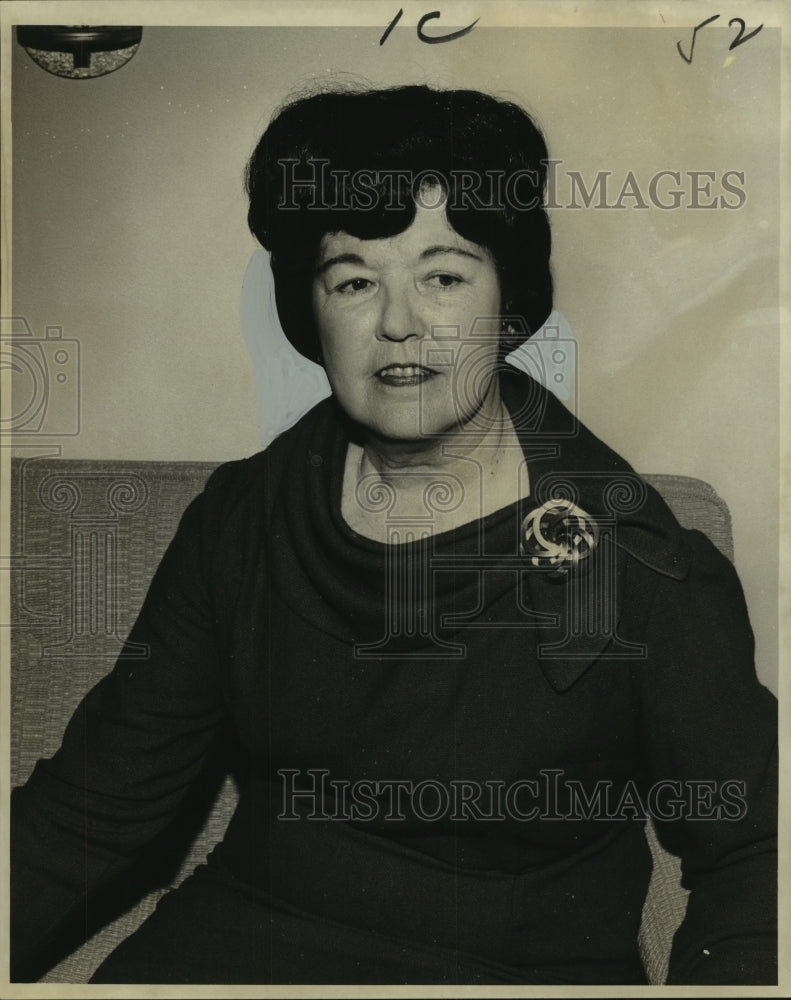 1967 Mrs. Everett G. Collins, mother of SP4 Everett Collins Jr.-Historic Images