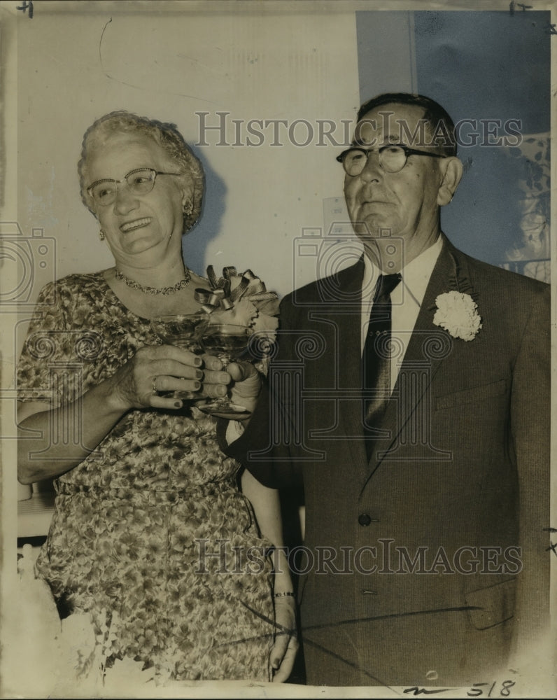 1961 Mr. and Mrs. Byron G. Dalma mark their 50th wedding anniversary - Historic Images