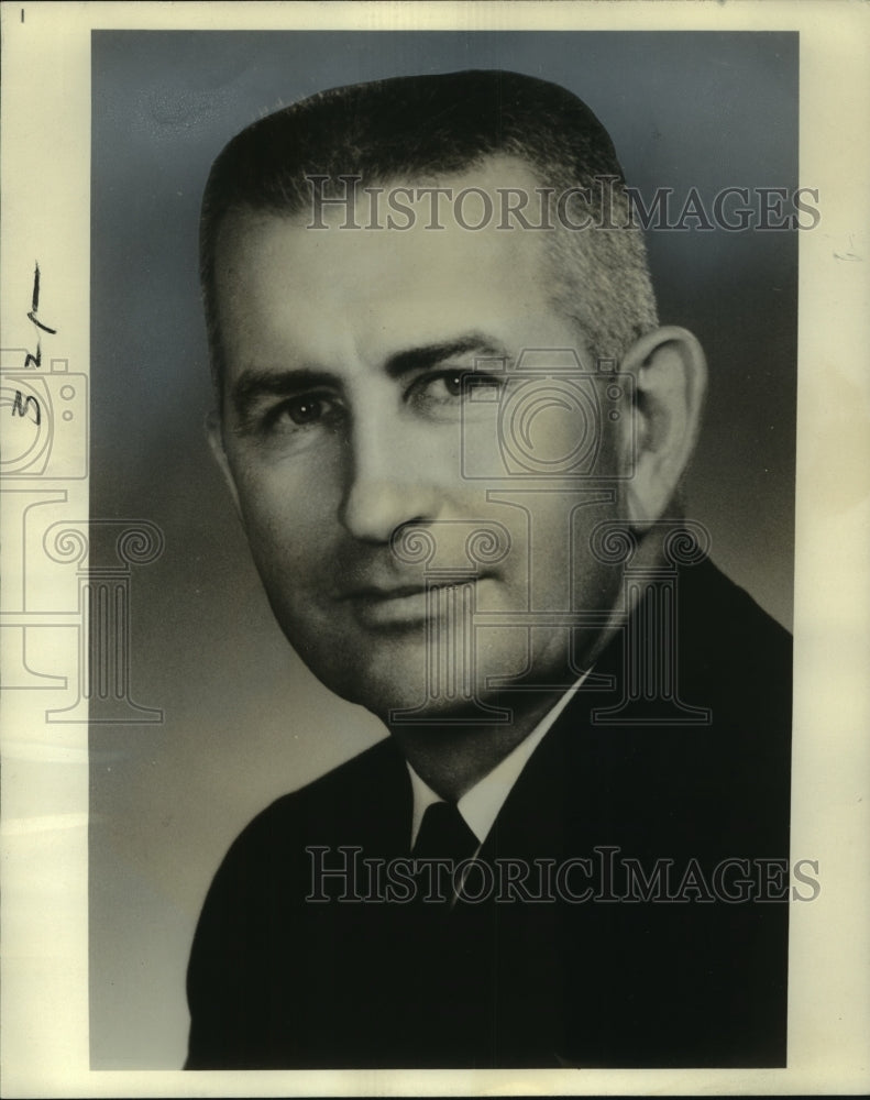 1967 Press Photo Doctor James F. Curtis professor at State Univeristy of Iowa-Historic Images