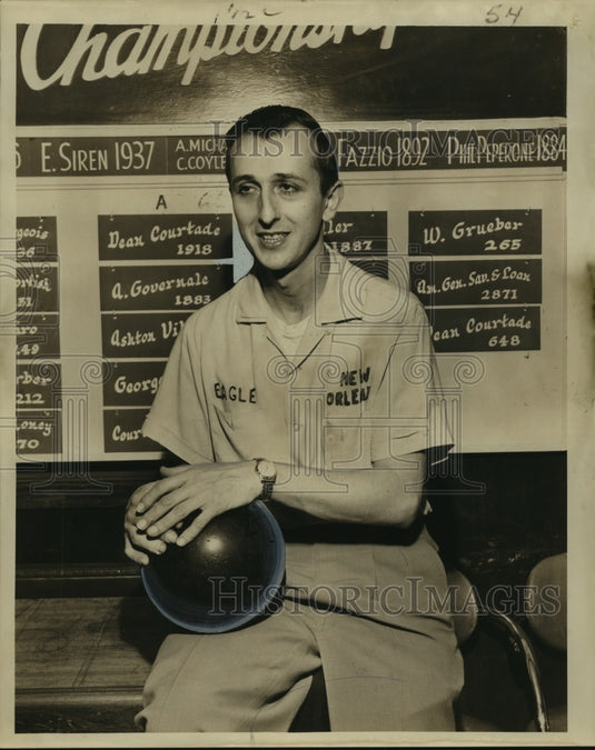 1968 Press Photo New Orleans bowling pro, Dean Courtade - noo07770- Historic Images