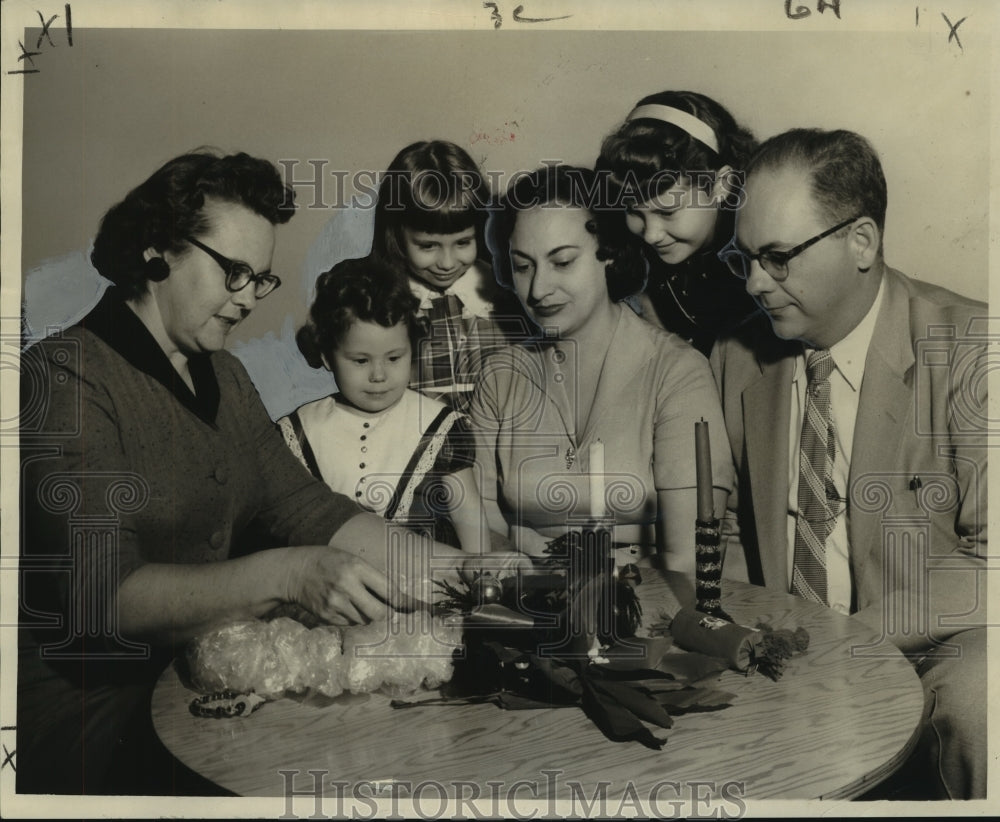 1959 Preparations are made for a Christmas decoration workshop-Historic Images