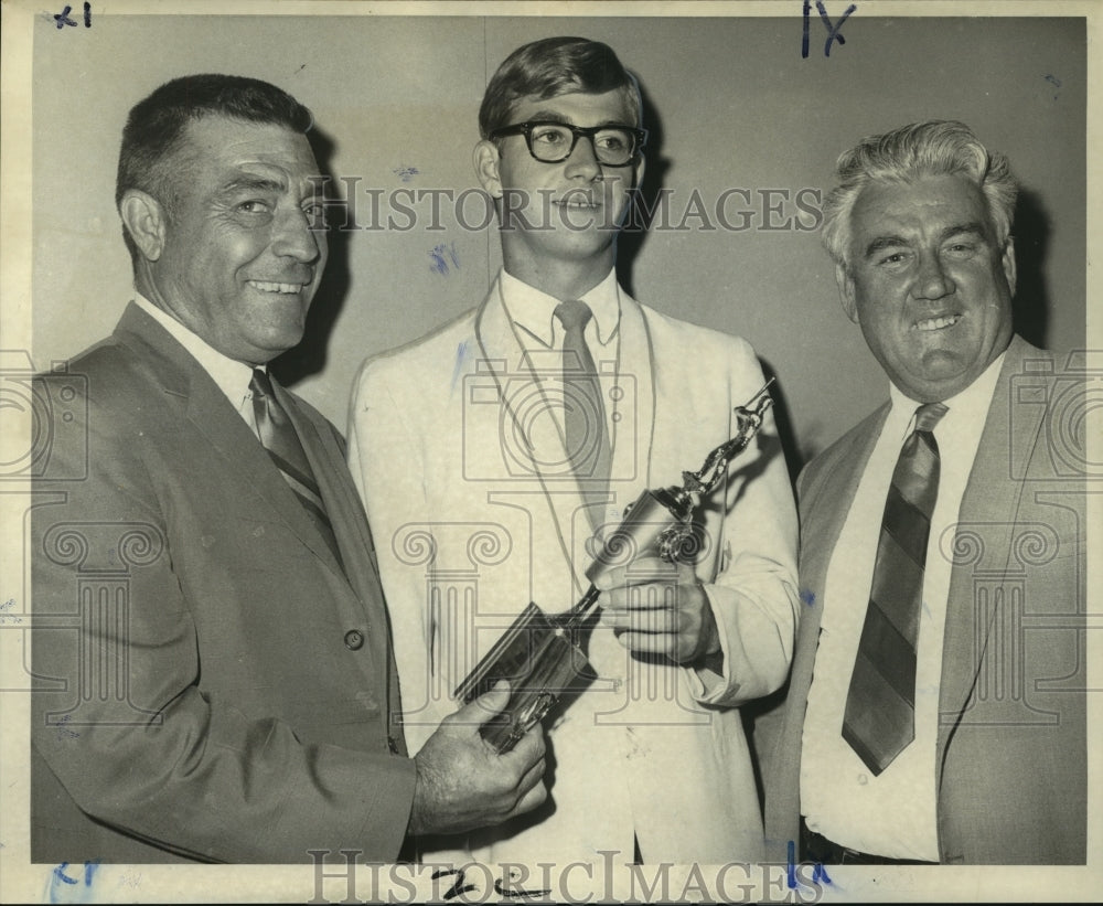 1969 Press Photo Kiwanis baseball athlete of the month, catcher Mike Culotta- Historic Images