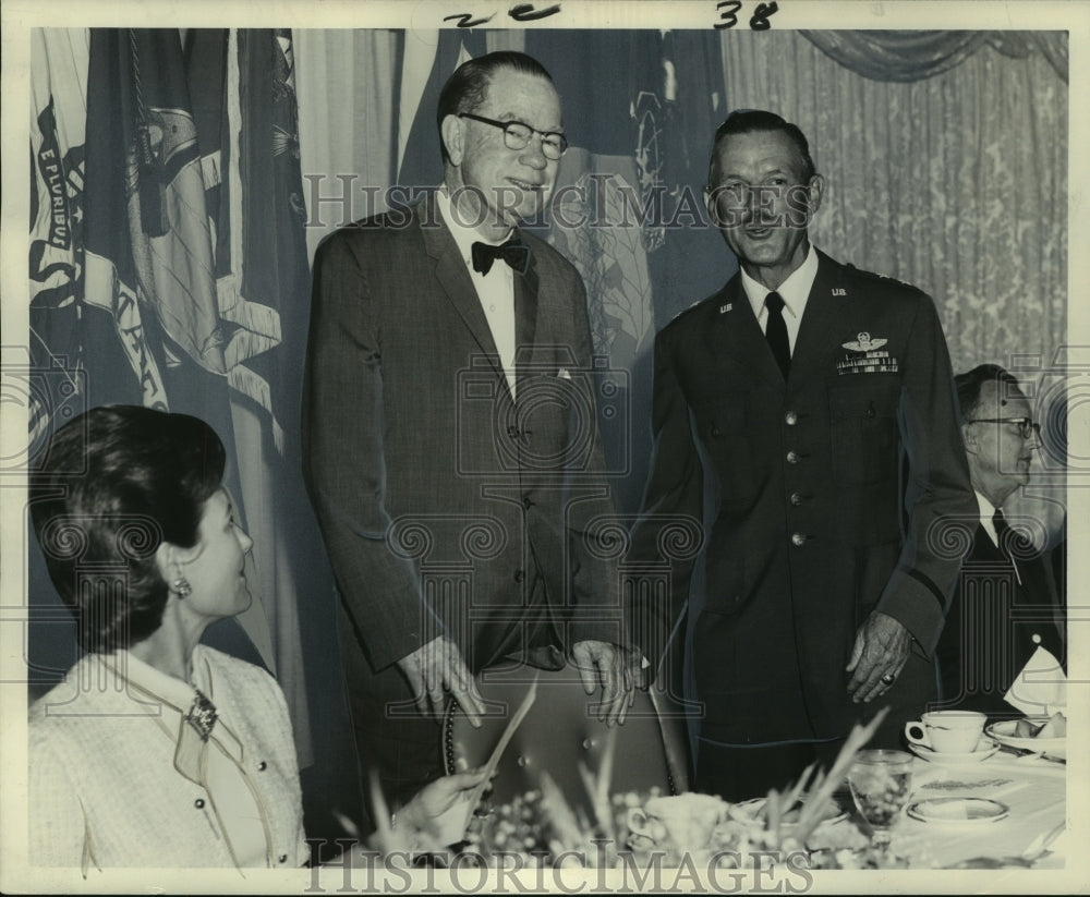 1966 Press Photo U.S. Rep. William Colmer at an Armed Forces Day breakfast - Historic Images