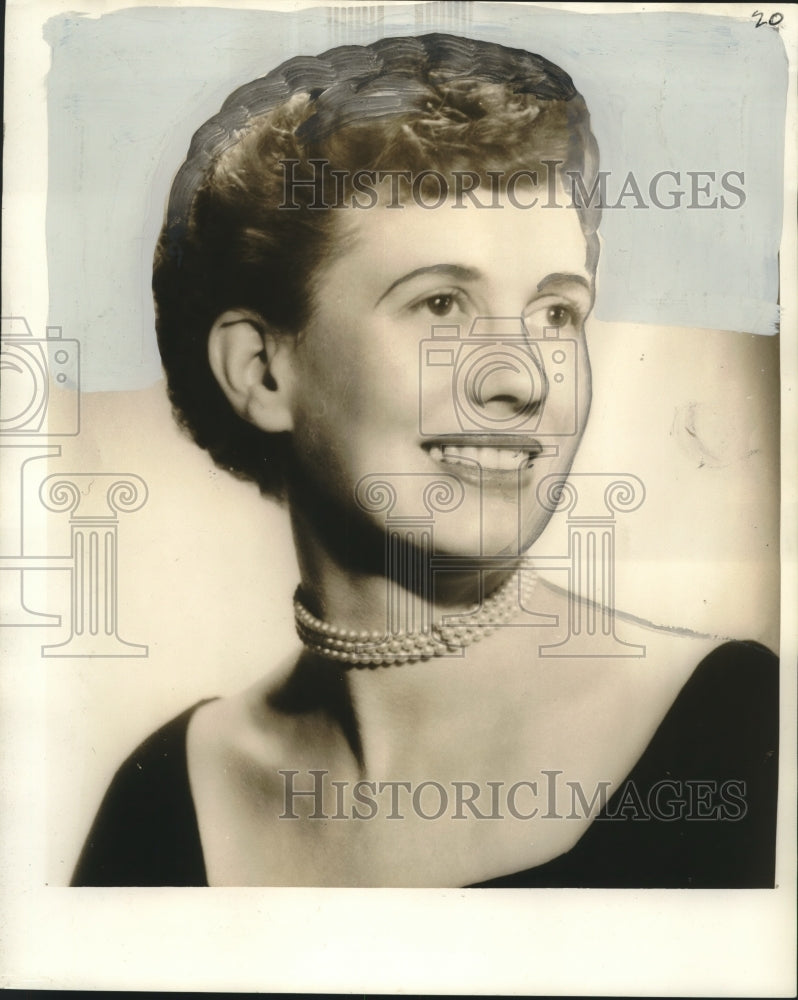 1956 Miss Beatrice Collins, director, Christ Church Cathedral choir - Historic Images