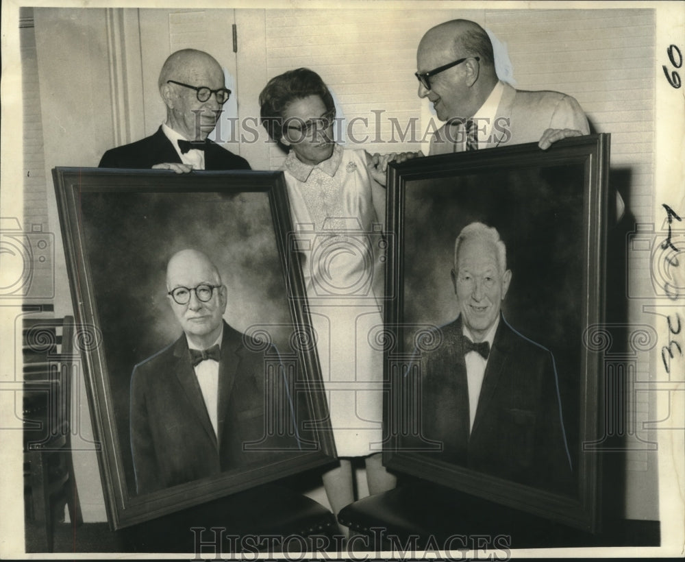 1969 Portraits of founders of Greater New Orleans Homestead-Historic Images