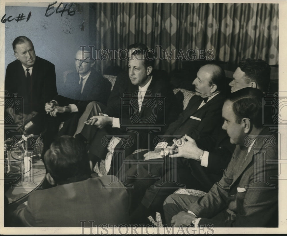 1967 Press Photo Tom Donelon, left, during meeting - noo11171-Historic Images
