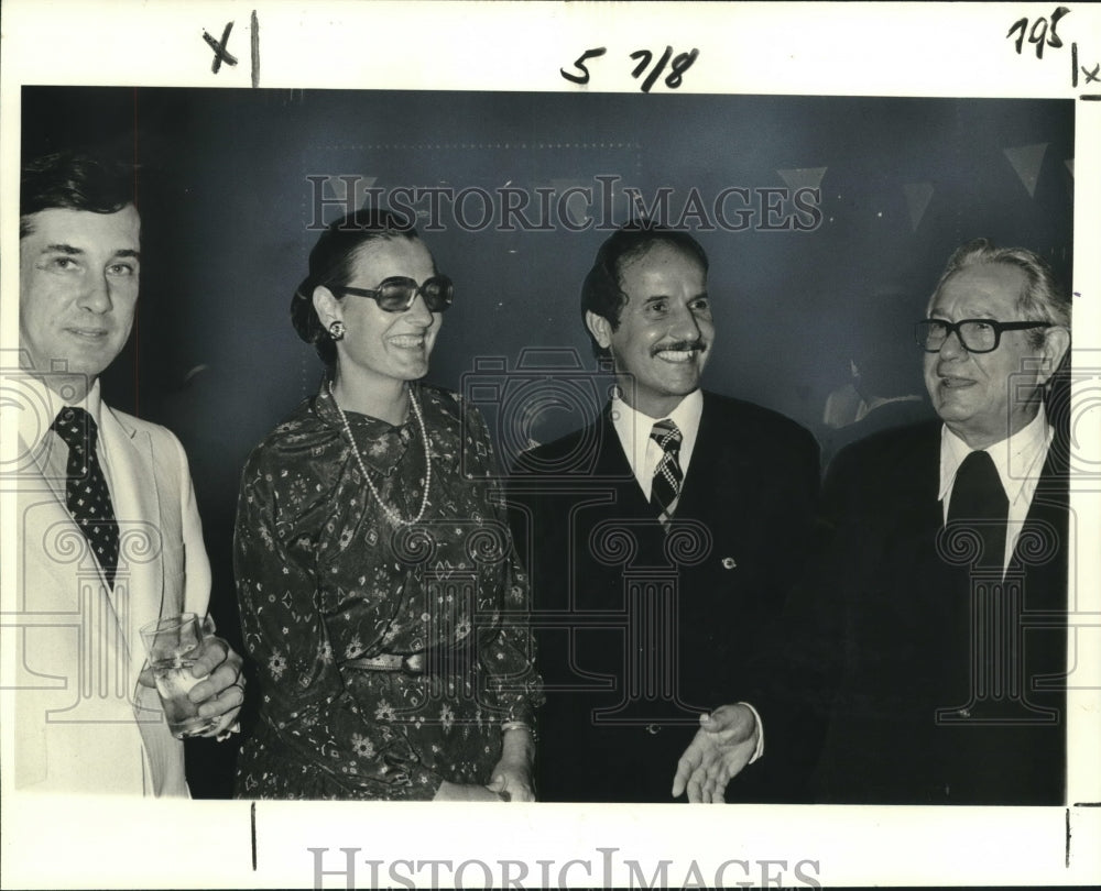 1979 Press Photo Mr.James Domengeaux and company at France-Louisiane Festival - Historic Images